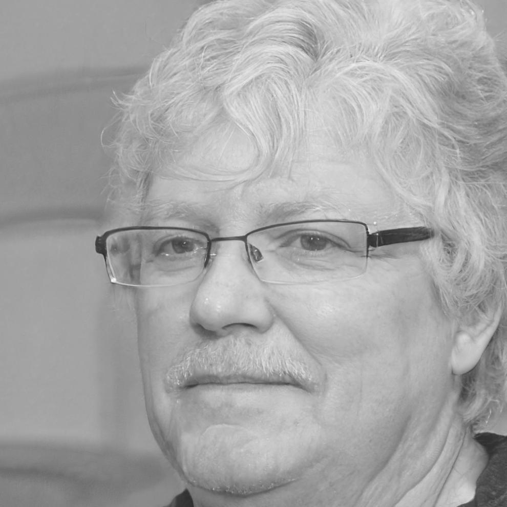 Portrait de Léandre Moreau, formateur en finances personnelles